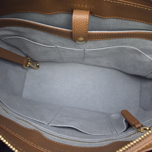 LIKE NEW SENREVE MIDI MAESTRA CONVERTIBLE BACKPACK BAG PEBBLED CHESTNUT GOLD - Picture 10 of 12